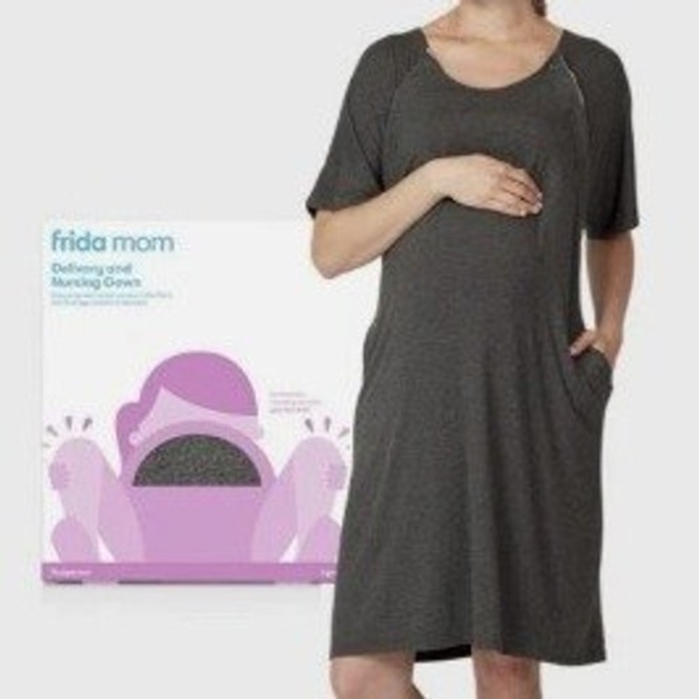 Frida Baby Nursing NightGown Short Sleeve Button Shoulder Snaps Short Sleeve OS